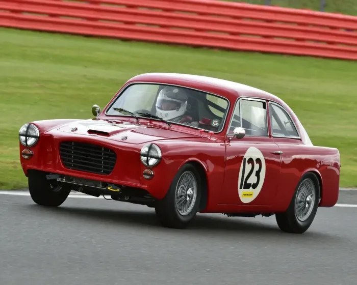 Framed Print : CM9 6186 Andy Green, Gilbern GT Framed Print : CM9 6186 Andy Green, Gilbern GT