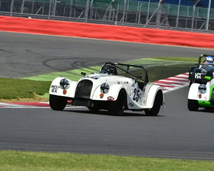 Framed Print : CM9 6470 Tim Ayres, Morgan 8 Framed Print : CM9 6470 Tim Ayres, Morgan 8
