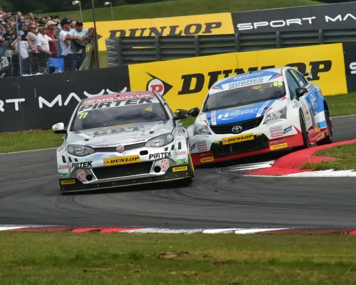 Framed Print : CM9 8013 Andrew Jordan, MG 6GT, Tom Ingram, Toyota Avensis Framed Print : CM9 8013 Andrew Jordan, MG 6GT, Tom Ingram, Toyota Avensis