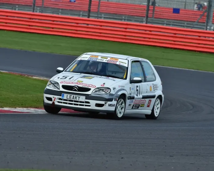 Framed Print : CM9 9853 Gerrard Merriman, Citroen Saxo Framed Print : CM9 9853 Gerrard Merriman, Citroen Saxo
