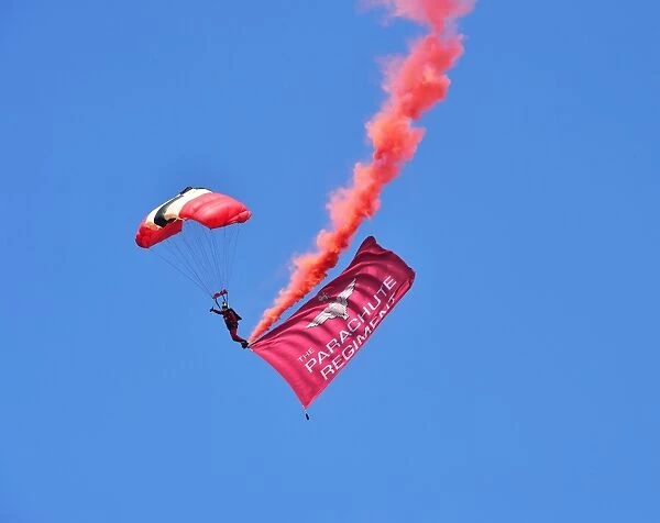 CMA 2699 Red Devils, Parachute Display Team