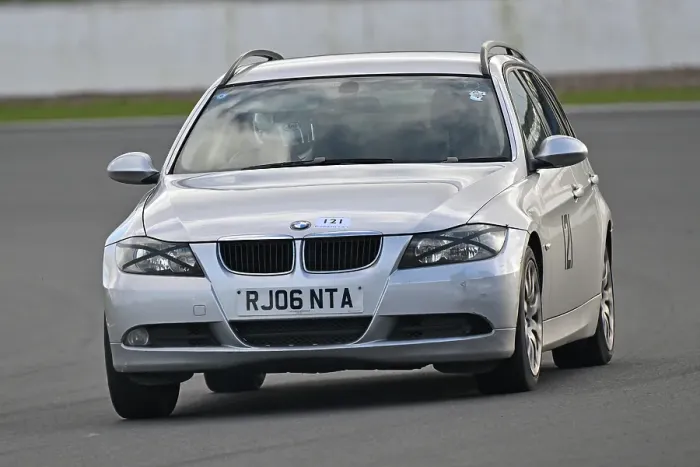 Framed Print : CZ1_0910 James Blakeney-Edwards, BMW 320d Touring.jpg Framed Print : CZ1_0910 James Blakeney-Edwards, BMW 320d Touring.jpg