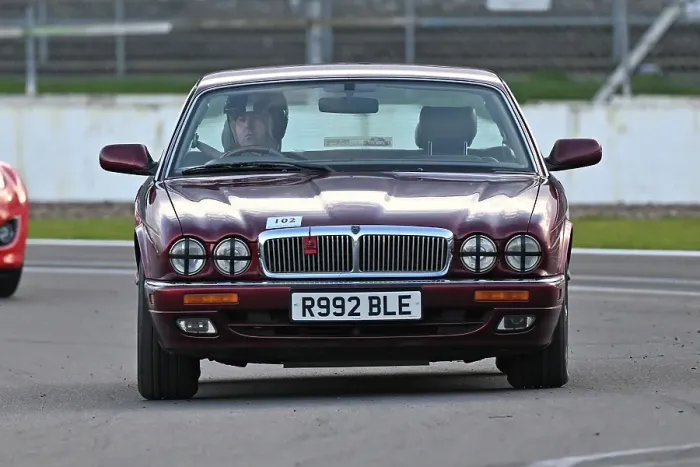 Framed Print : CZ1_0958 George Shackleton, Jaguar XJ6.jpg Framed Print : CZ1_0958 George Shackleton, Jaguar XJ6.jpg