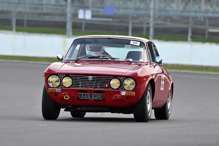 Framed Print : CZ1_1081 George Scholey, Alfa Romeo GTV 2000.jpg Framed Print : CZ1_1081 George Scholey, Alfa Romeo GTV 2000.jpg
