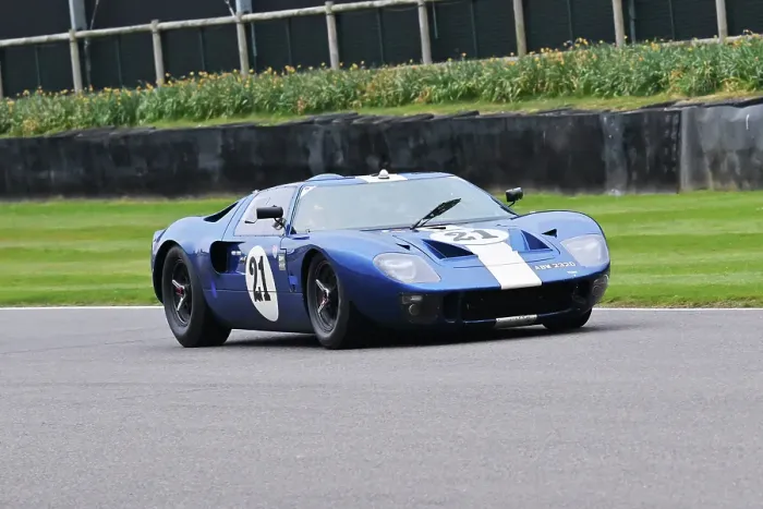 Rights Managed : CZ1_8483 Andrew Smith, Olly Bryant, Ford GT40.jpg Rights Managed : CZ1_8483 Andrew Smith, Olly Bryant, Ford GT40.jpg