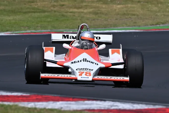 Framed Print : CZ2_7958 Warren Briggs, McLaren M29.jpg
