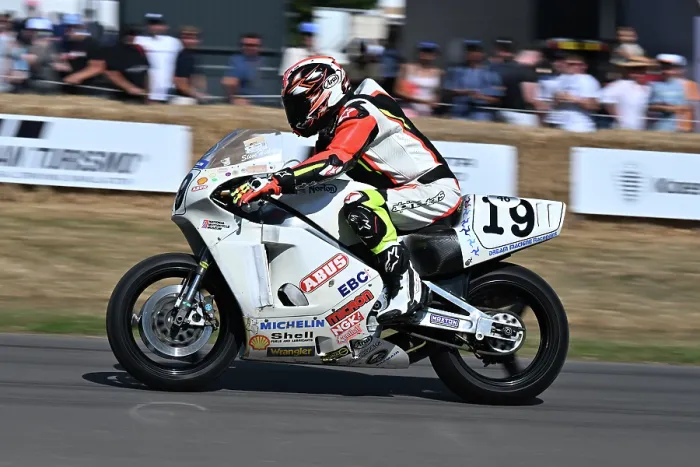 Rights Managed : CZ3_1058 Steve Parrish, Norton NRS, White Charger.jpg Rights Managed : CZ3_1058 Steve Parrish, Norton NRS, White Charger.jpg