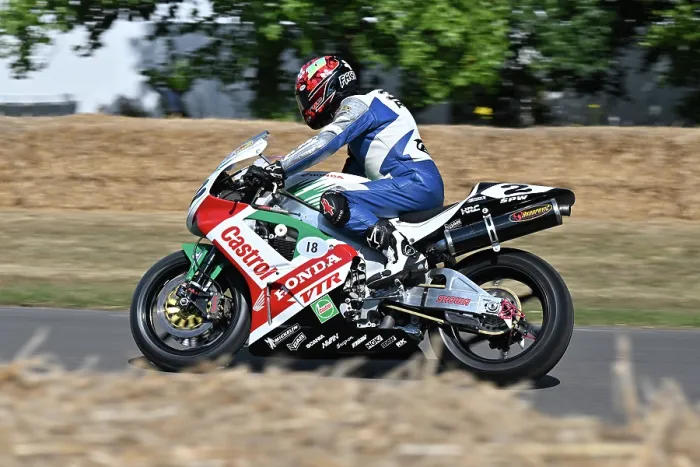 Rights Managed : CZ3_1156 Colin Edwards, Honda VTR1000.jpg Rights Managed : CZ3_1156 Colin Edwards, Honda VTR1000.jpg