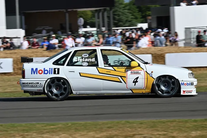 Rights Managed : CZ3_1529 Chris Rowe, Vauxhall Cavalier.jpg Rights Managed : CZ3_1529 Chris Rowe, Vauxhall Cavalier.jpg