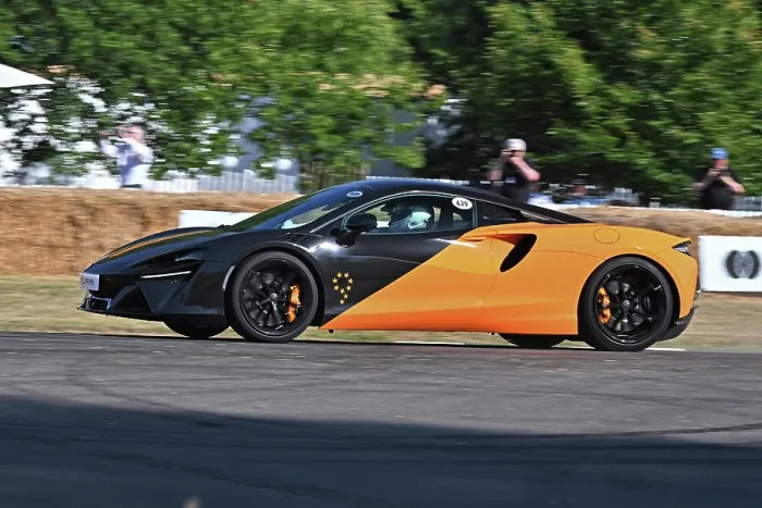 Rights Managed : CZ3_1901 McLaren Artura Coupe.jpg Rights Managed : CZ3_1901 McLaren Artura Coupe.jpg