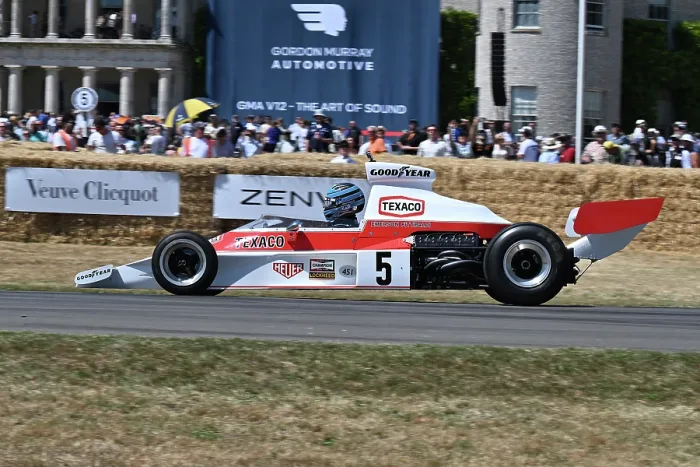 Rights Managed : CZ3_2301 Piers Thynne, McLaren-Cosworth M23.jpg Rights Managed : CZ3_2301 Piers Thynne, McLaren-Cosworth M23.jpg