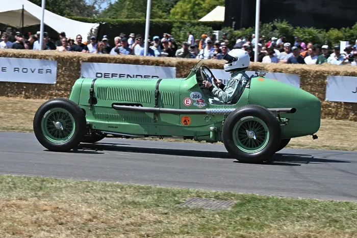 Rights Managed : CZ3_2460 Mark Gillies, ERA A-Type R3A.jpg
