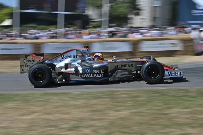 Rights Managed : CZ3_2583 Karun Chandhok, McLaren MP4-21.jpg Rights Managed : CZ3_2583 Karun Chandhok, McLaren MP4-21.jpg