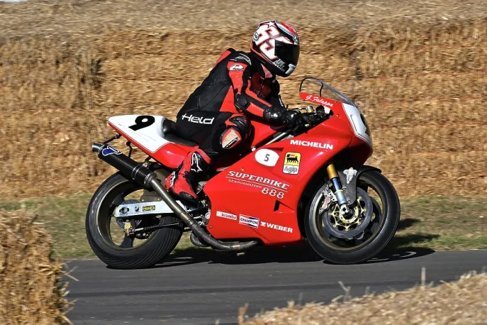 Rights Managed : CZ3_3088 Joe Billingham, Chris Mayhew, Neil Pallett, Ducati 888.jpg Rights Managed : CZ3_3088 Joe Billingham, Chris Mayhew, Neil Pallett, Ducati 888.jpg