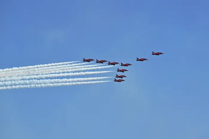 Rights Managed : CZ3_4782 RAF Red Arrows flying display.jpg Rights Managed : CZ3_4782 RAF Red Arrows flying display.jpg