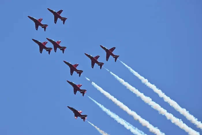 Rights Managed : CZ3_4789 RAF Red Arrows flying display.jpg Rights Managed : CZ3_4789 RAF Red Arrows flying display.jpg