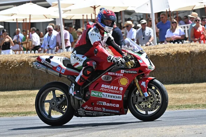 Rights Managed : CZ3_4815 Carl Fogarty, Foggy, Ducati 996.jpg Rights Managed : CZ3_4815 Carl Fogarty, Foggy, Ducati 996.jpg