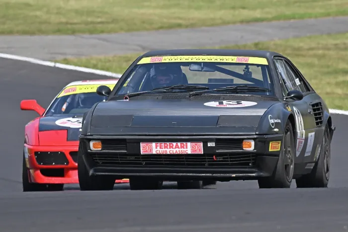 Framed Print : CZ3_6241 Robin Fisk, Ferrari Mondial QV.jpg