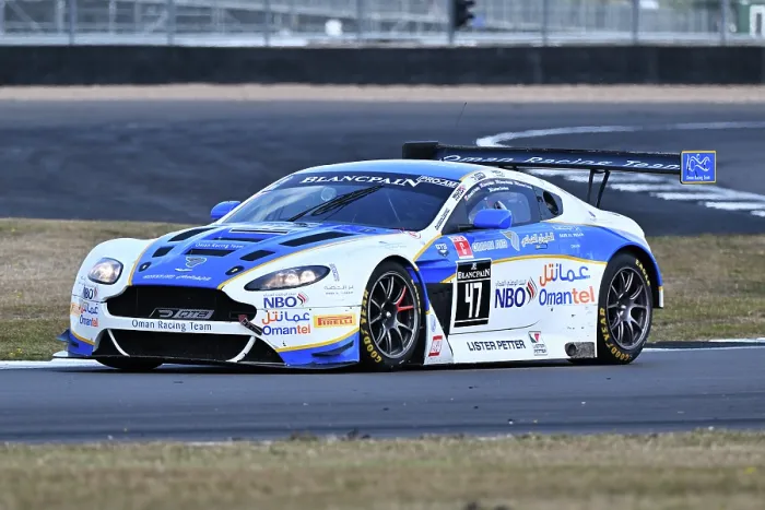 Framed Print : CZ3_6603 Graham Davidson, Aston Martin V12 Vantage.jpg Framed Print : CZ3_6603 Graham Davidson, Aston Martin V12 Vantage.jpg