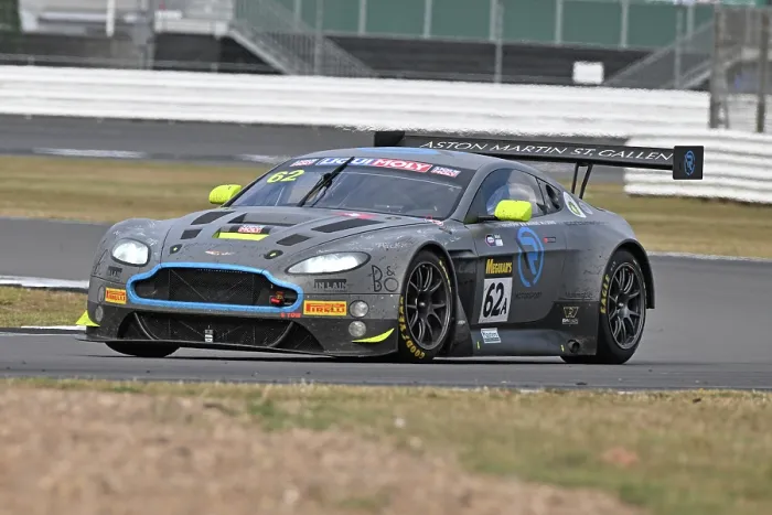 Framed Print : CZ4_0035 Karl Makela, Aston Martin Vantage V12 GT3.jpg Framed Print : CZ4_0035 Karl Makela, Aston Martin Vantage V12 GT3.jpg