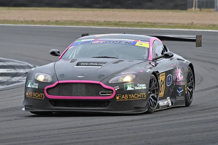 Framed Print : CZ4_0184 Rob Fenn, Paul Whight, Aston Martin Vantage GT2.jpg
