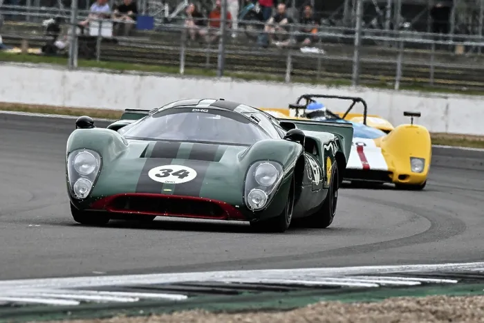 Framed Print : CZ4_0309 David Hart, Olivier Hart, Lola T70 MK3B.jpg Framed Print : CZ4_0309 David Hart, Olivier Hart, Lola T70 MK3B.jpg