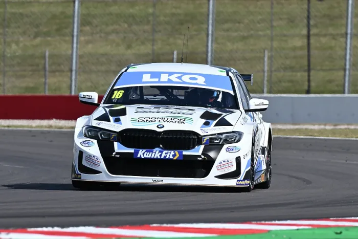 Framed Print : CZ4_0675 Aiden Moffat, BMW 330i M Sport, LKQ Euro Car Parts Racing with WSR.jpg Framed Print : CZ4_0675 Aiden Moffat, BMW 330i M Sport, LKQ Euro Car Parts Racing with WSR.jpg