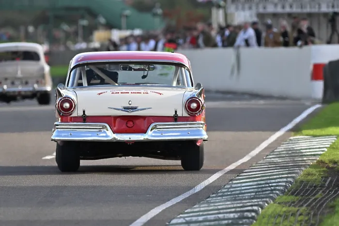 Rights Managed : CZ4_4981 Steve Soper, Alex Thistlewayte, Ford Fairlane.jpg