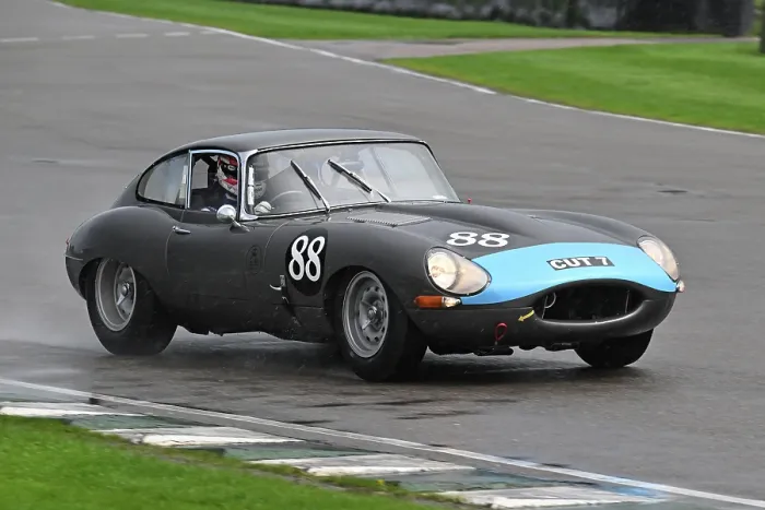 Rights Managed : CZ4_5710 Tom Ingram, Richard Kent, Jaguar E-Type FHC.jpg
