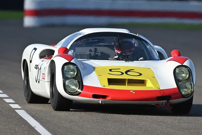 Rights Managed : CZ4_7144 Phil Keen, Porsche 910.jpg