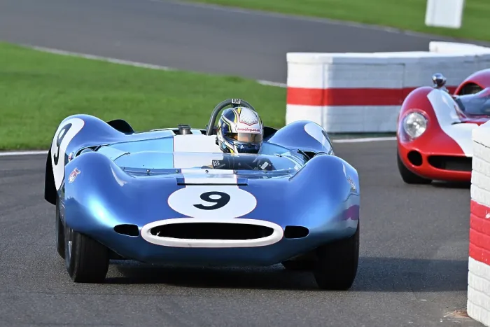 Rights Managed : CZ4_7201 William Nuthall, Huffaker-Chevrolet Genie Mk10.jpg