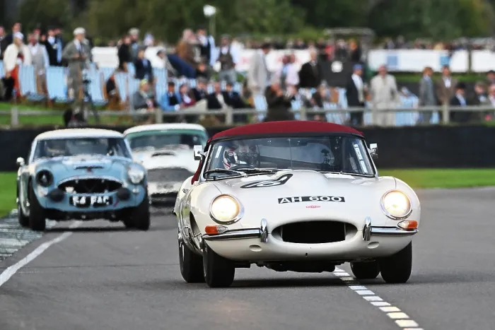 Rights Managed : CZ4_7289 Scott Dixon, Nick Maton, Jaguar E-Type.jpg Rights Managed : CZ4_7289 Scott Dixon, Nick Maton, Jaguar E-Type.jpg