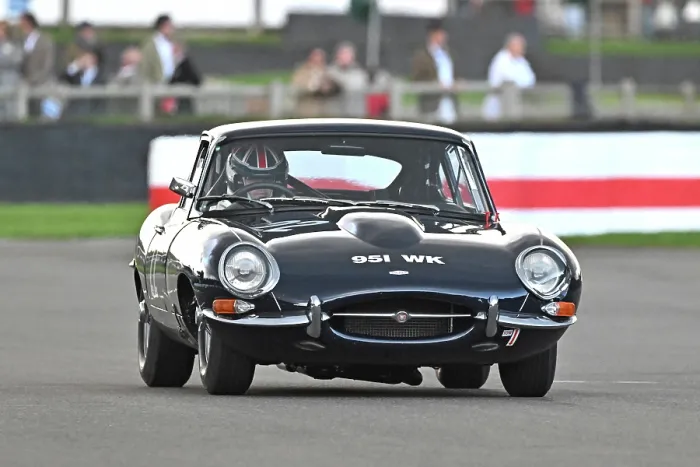 Rights Managed : CZ4_7356 Simon Watts, Alex Buncombe, Jaguar E-Type.jpg Rights Managed : CZ4_7356 Simon Watts, Alex Buncombe, Jaguar E-Type.jpg