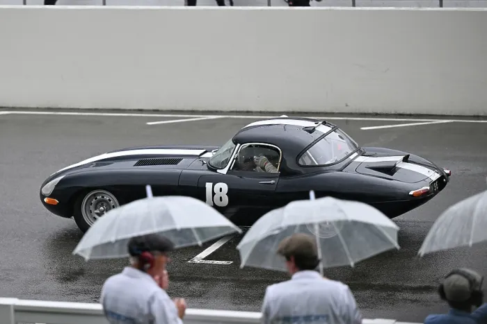 Rights Managed : CZ4_8623 Rob Huff, Andrew Bentley, Jaguar E-Type semi-lightweight.jpg Rights Managed : CZ4_8623 Rob Huff, Andrew Bentley, Jaguar E-Type semi-lightweight.jpg