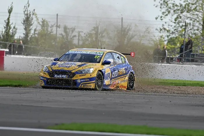 Framed Print : CZ4_9063 Sam Osborne, Ford Focus ST, NAPA Racing UK.jpg Framed Print : CZ4_9063 Sam Osborne, Ford Focus ST, NAPA Racing UK.jpg