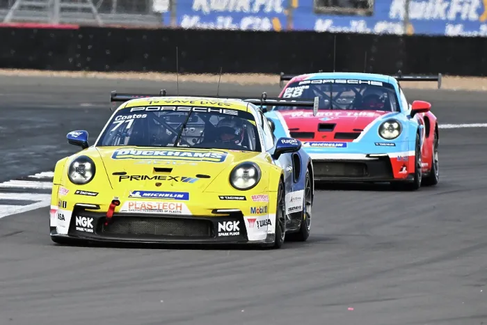 Framed Print : CZ4_9973 Max Coates, Duckhams Yuasa Racing by Graves Motorsport, Porsche 911 GT3 Cup.jpg Framed Print : CZ4_9973 Max Coates, Duckhams Yuasa Racing by Graves Motorsport, Porsche 911 GT3 Cup.jpg