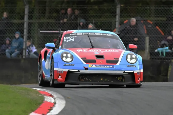 Framed Print : CZ5_2433 Henry Dawes, Century Motorsport, Porsche 911 GT3 Cup.jpg