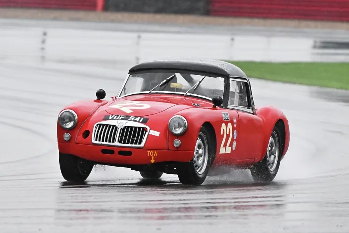 Framed Print : CZ5_4104 Nicola Burnside, Bond, MG A.jpg Framed Print : CZ5_4104 Nicola Burnside, Bond, MG A.jpg