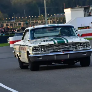 CJ10 0800 Ian Dalglish, Richard Attwood, Ford Galaxie 500 CJ10 0800 Ian Dalglish, Richard Attwood, Ford Galaxie 500