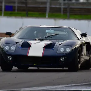 CJ10 2116 Mike Thorne, Xavier Sanz de Acedo, Ford GT40 CJ10 2116 Mike Thorne, Xavier Sanz de Acedo, Ford GT40