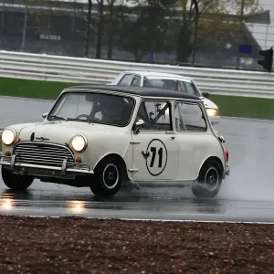 Silverstone Print: CJ10 2133 Mini Coopers at Grand Prix Circuit Silverstone Print: CJ10 2133 Mini Coopers at Grand Prix Circuit