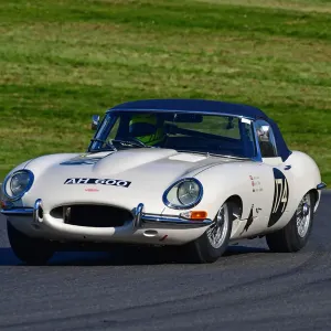 CJ10 4182 Nick Maton, Jack Tetley, Jaguar E-Type CJ10 4182 Nick Maton, Jack Tetley, Jaguar E-Type