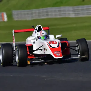 CJ10 4792 Nikolas Taylor, Tatuus F4-T014