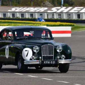 CJ10 6708 Rowan Atkinson, Jaguar MKVII