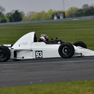 CJ10 8574 Jake Shortland, Lola T440 CJ10 8574 Jake Shortland, Lola T440