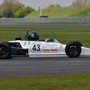 CJ10 8577 Richard Yeomans, Crossle 25F CJ10 8577 Richard Yeomans, Crossle 25F