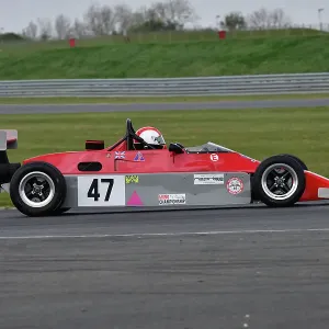 CJ10 8632 David Jones, Van Diemen RF82 CJ10 8632 David Jones, Van Diemen RF82