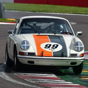 CJ11 0051 James Thorpe, Sean McInerney, Phil Quaife, Porsche 911 CJ11 0051 James Thorpe, Sean McInerney, Phil Quaife, Porsche 911