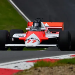 CJ11 2716 Steve Hartley, McLaren MP4-1