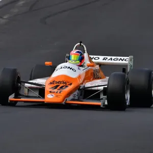 CJ11 2765 Neil Glover, Arrows A5
